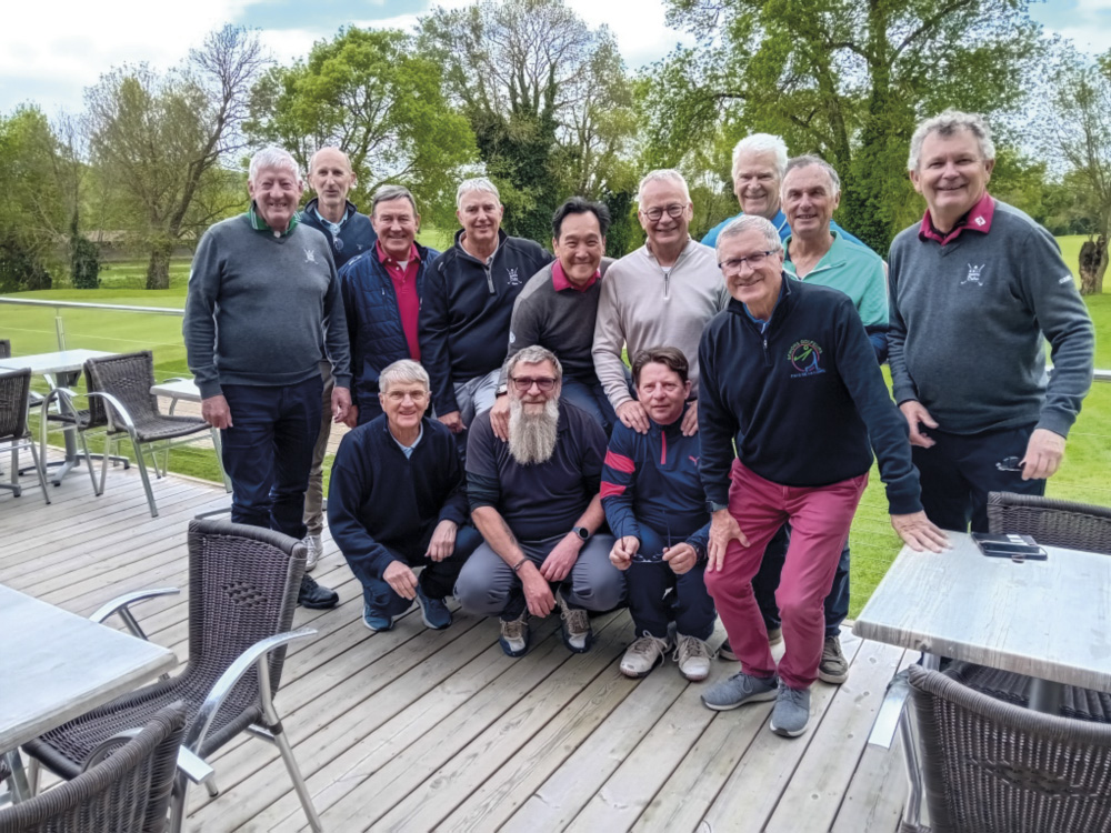 https://stratus.campaign-image.eu/images/132569000000708526_zc_v1_1717007354414_agne_24_seniors_golfeurs_pdl_finale_1713373931929.jpg