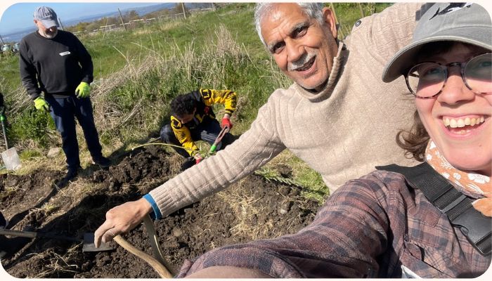 Flourish Garden Volunteering