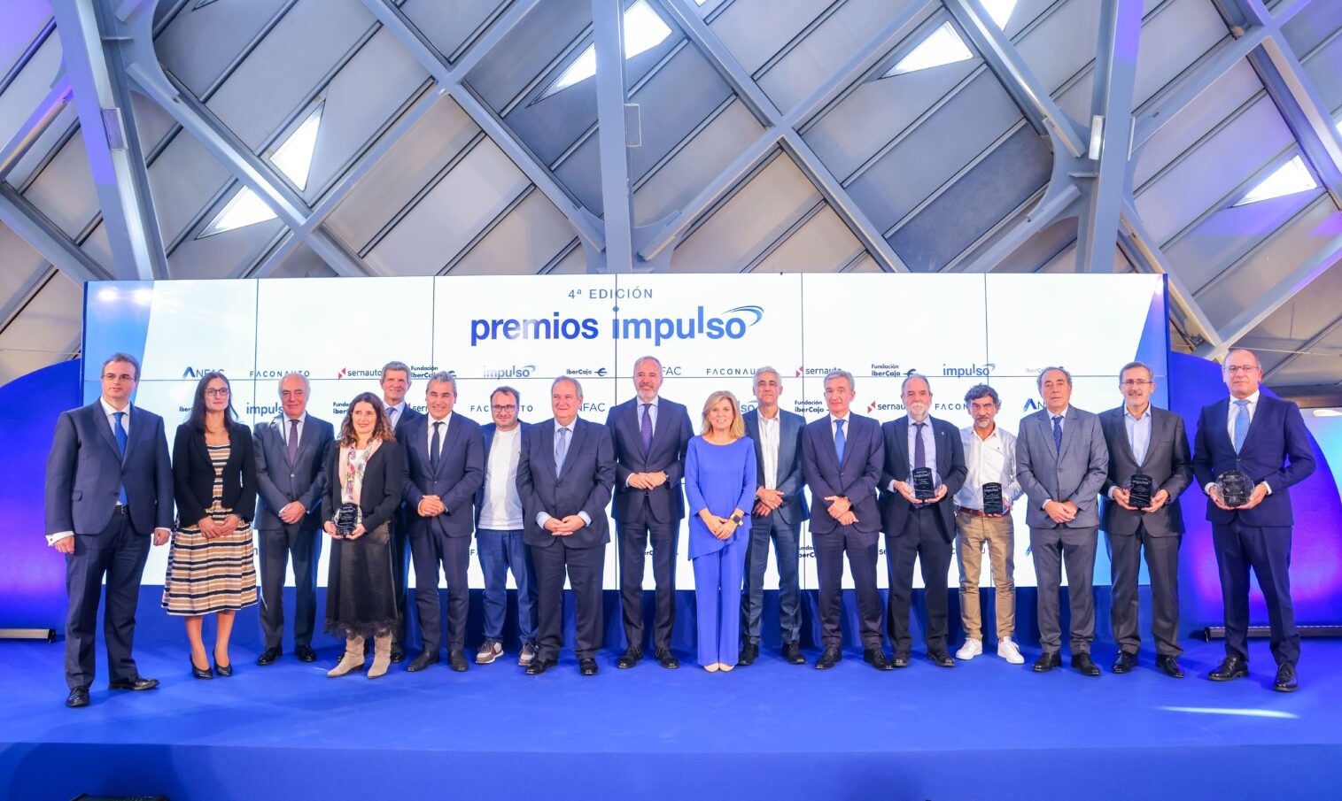 https://stratus.campaign-image.eu/images/148439000003873502_4_1720735000359_zc-noimage.png