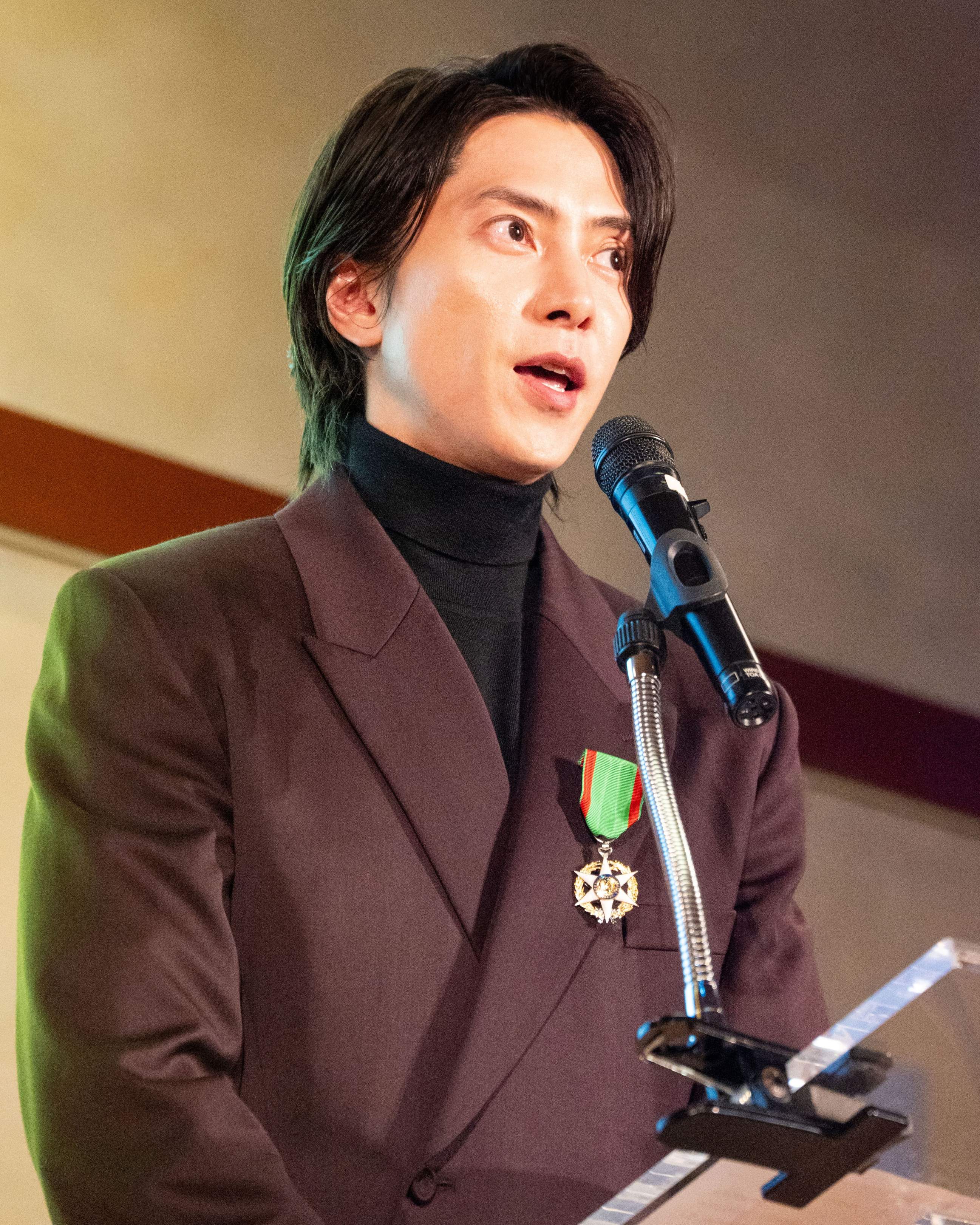 山下智久氏