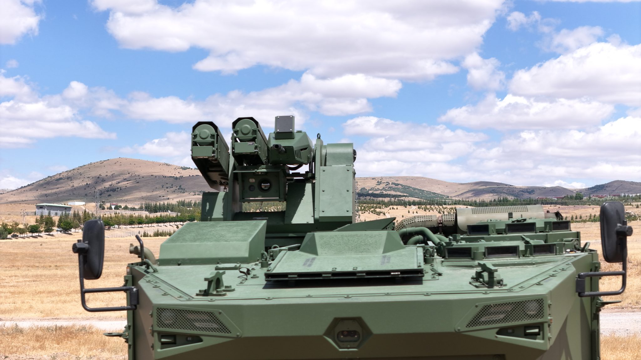 https://gbp.com.sg/stories/fnss-brings-caka-30-at-o-caka-at-k-anti-tank-guided-missile-system-rct-to-the-show/