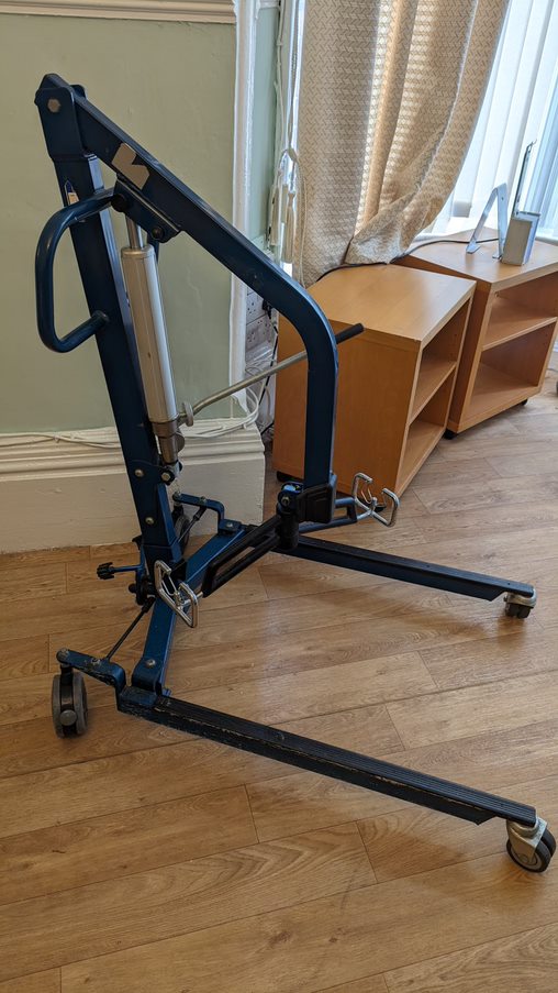 https://stratus.campaign-image.eu/images/32883000013305012_zc_v1_1692778833849_hoist_pic_2.jpg