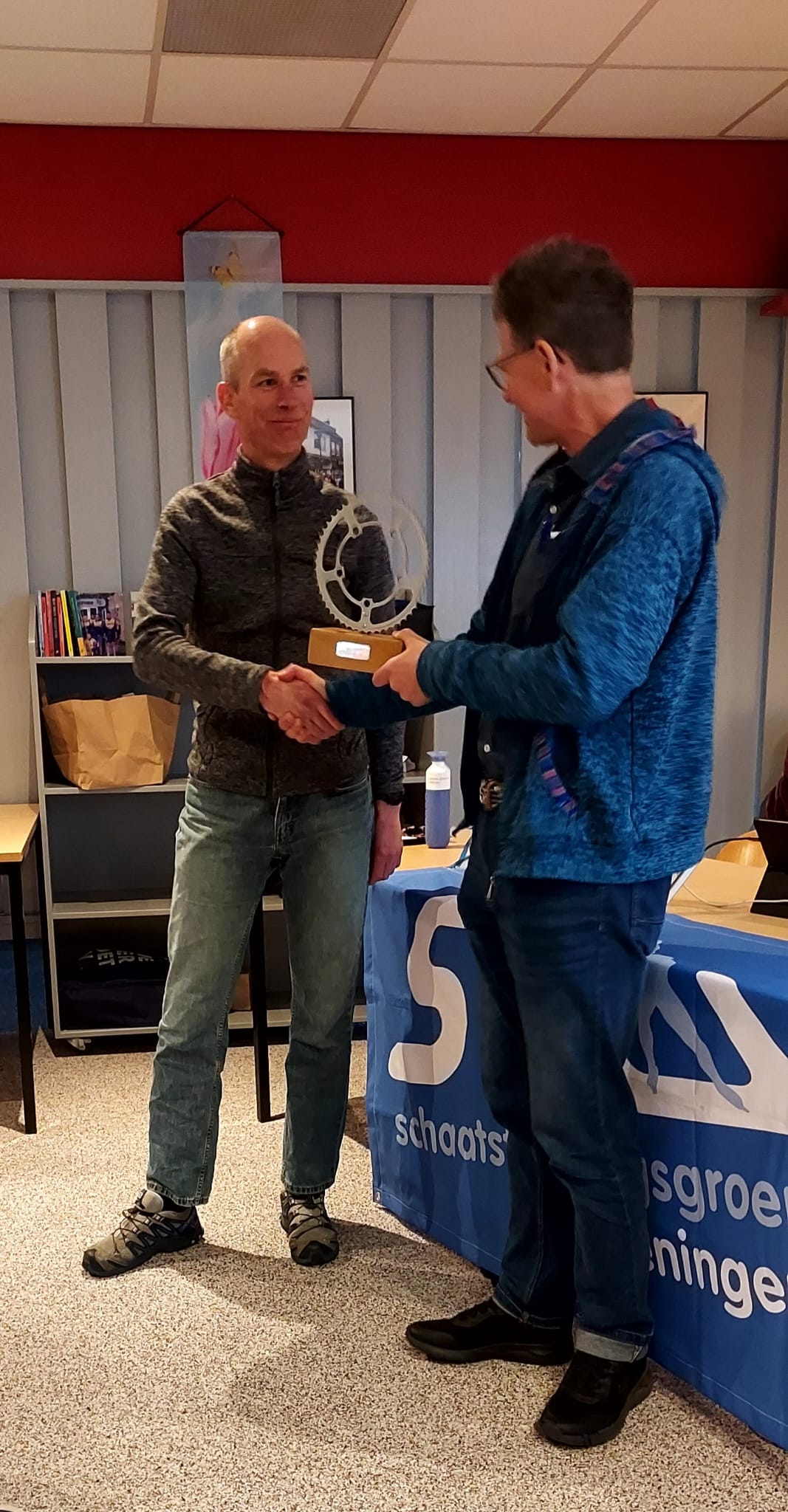 https://stratus.campaign-image.eu/images/48605000007884004_zc_v1_1777358545988_tandwiel_4.jpg