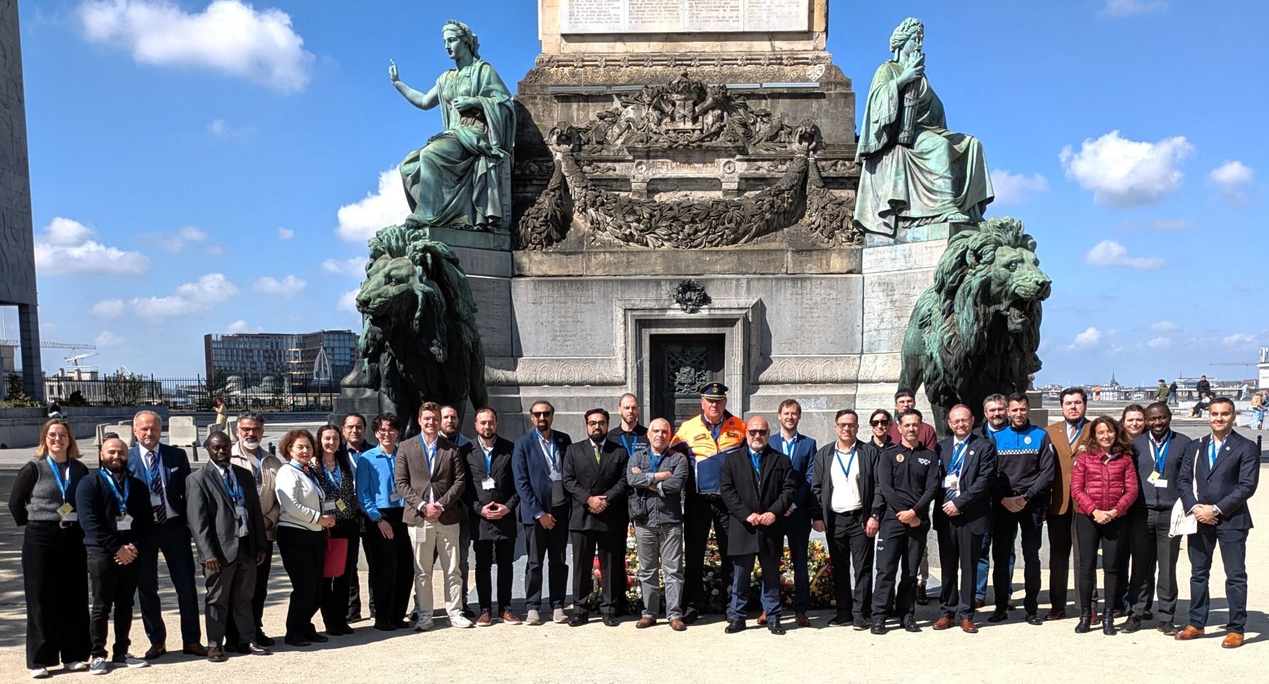 https://stratus.campaign-image.eu/images/86408000036002003_zc_v1_1777198047802_partess_com_01_cropped.jpeg
